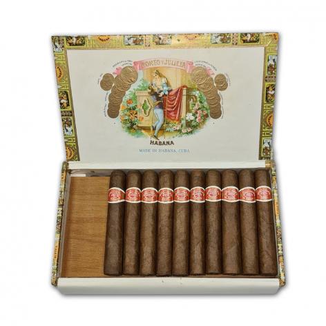 Lot 648 - Romeo y Julieta Petit Princes