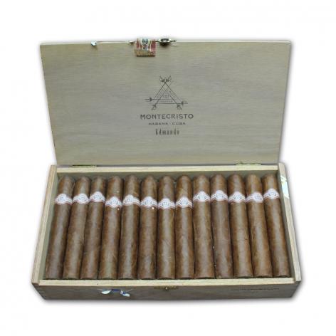 Lot 64 - Montecristo Edmundo