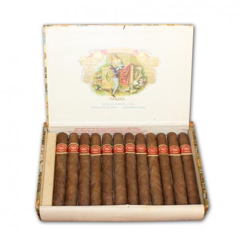 Lot 66 - Romeo y Julieta Cornhill No.1