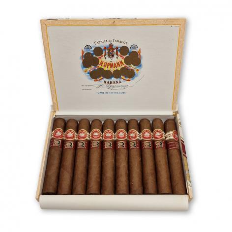 Lot 66 - H. Upmann Royal Robustos