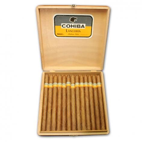 Lot 67 - Cohiba Lanceros