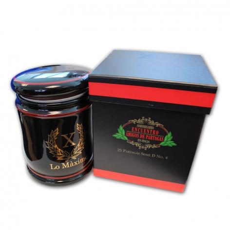 Lot 6 - Partagas Serie D No.4 Jar