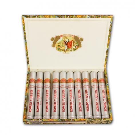 Lot 70 - Romeo y Julieta No.1 