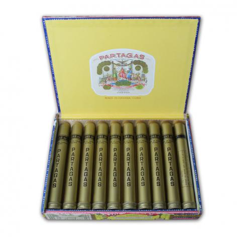 Lot 70 - Partagas De Luxe