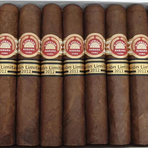 Lot 71 - H.Upmann Robustos