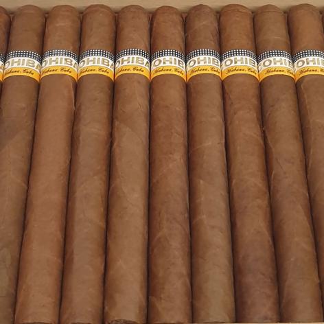 Lot 71 - Cohiba Esplendidos