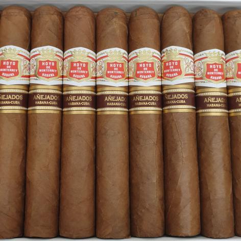 Lot 75 - Hoyo de Monterrey Hermosos No. 4 Anejados