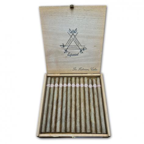 Lot 76 - Montecristo  Especial