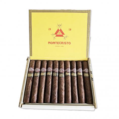 Lot 76 - Montecristo 520