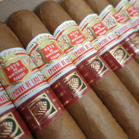 Lot 76 - Hoyo de Monterrey Epicure de Luxe