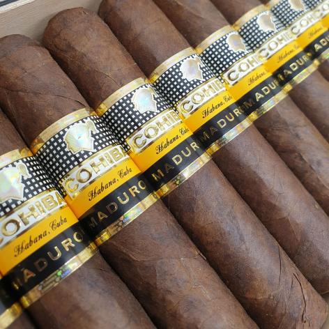 Lot 76 - Cohiba Magicos