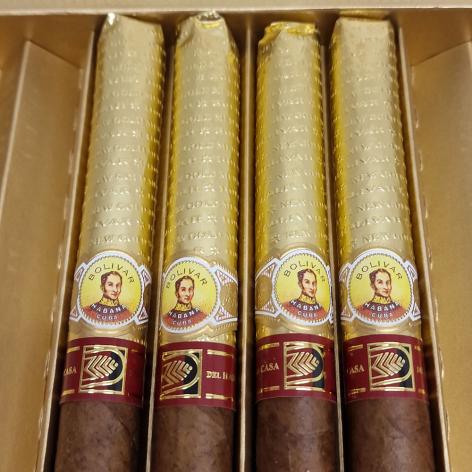 Lot 77 - Bolivar New Gold Medal