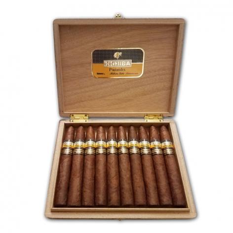 Lot 77 - Cohiba  Piramides