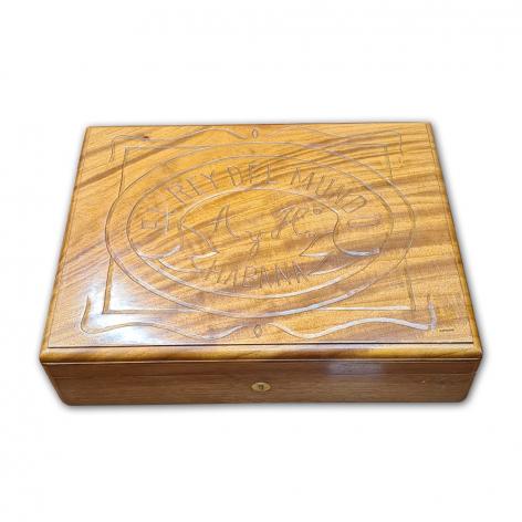 Lot 796 - El Rey del Mundo 120th Anniversary humidor