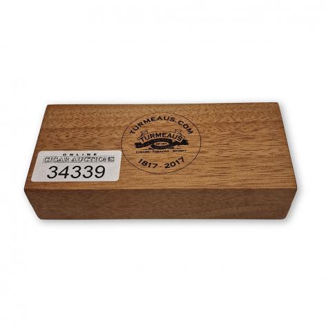 Lot 79 - Bolivar Royal coronas