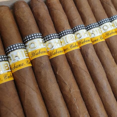 Lot 80 - Cohiba Panetelas
