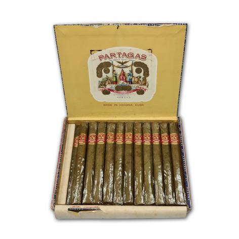 Lot 819 - Partagas Seleccion Superba de JJ No.7