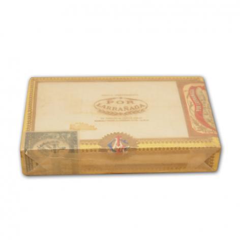 Lot 81 - Por Larranaga Petit Coronas