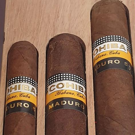 Lot 81 - Cohiba Maduro 5