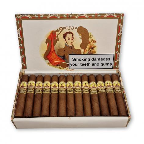 Lot 81 - Bolivar Royal coronas