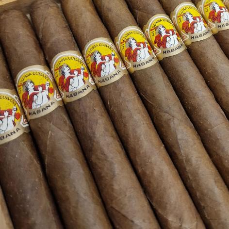 Lot 81 - La Gloria Cubana Medaille d\'Or No. 1