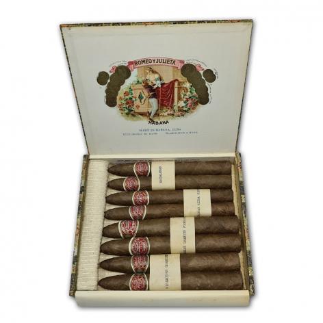 Lot 824 - Romeo y Julieta Salesmans samples