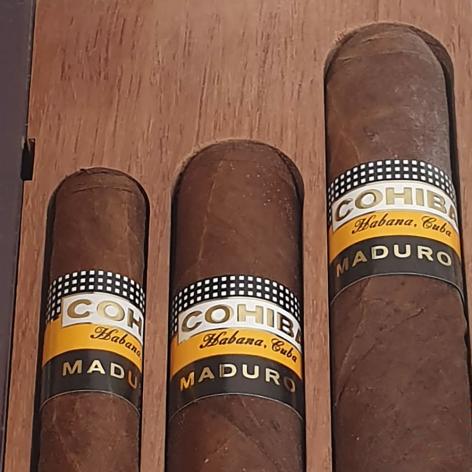 Lot 82 - Cohiba Maduro 5