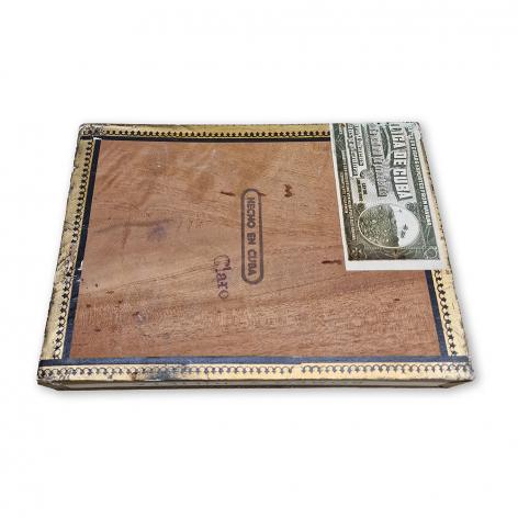 Lot 82 - Dunhill Romeo y Julieta Seleccion Suprema No. 758