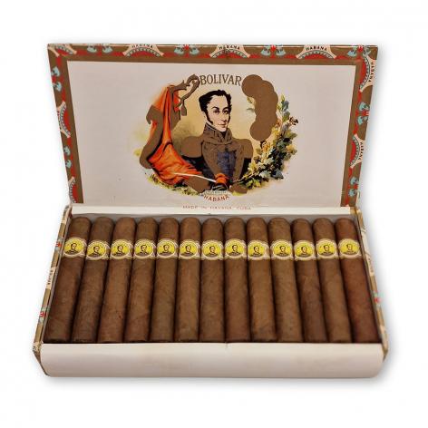Lot 83 - Bolivar Royal coronas