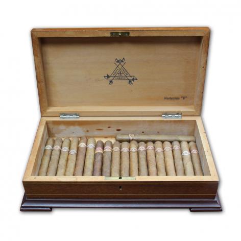Lot 83 - Montecristo Mixed single cigars