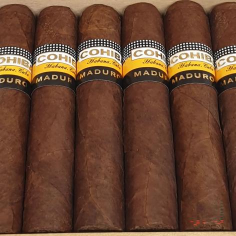 Lot 84 - Cohiba Magicos