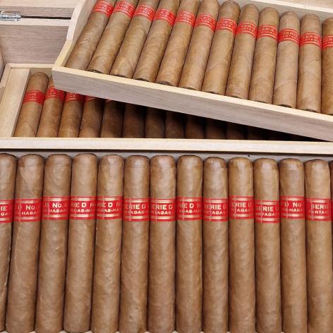 Lot 84 - Partagas Serie D No.4 