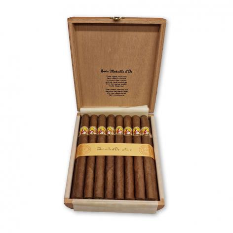 Lot 84 - La Gloria Cubana Medaille d'Or No. 2