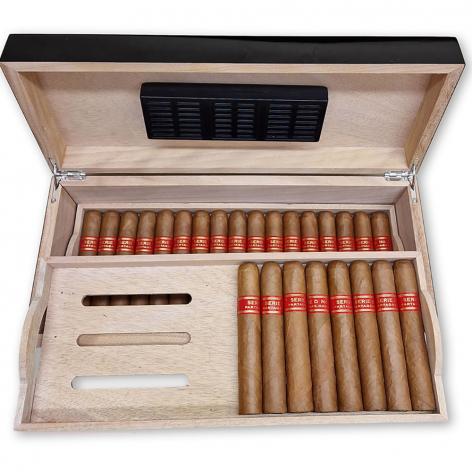 Lot 85 - Partagas Serie D No.4 