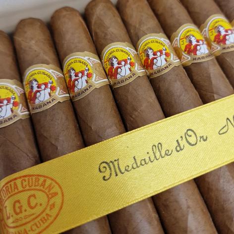 Lot 85 - La Gloria Cubana Medaille d'Or No. 2