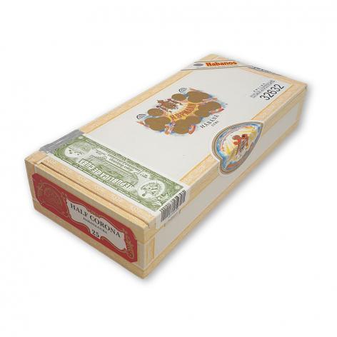 Lot 86 - H. Upmann Half Corona 