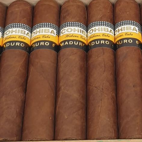 Lot 86 - Cohiba Magicos