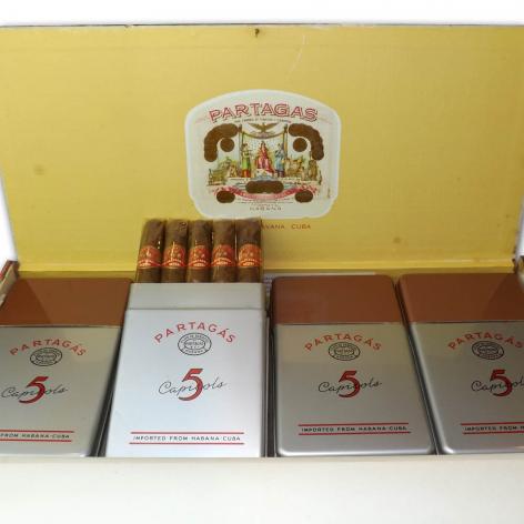 Lot 86 - Partagas Capitols