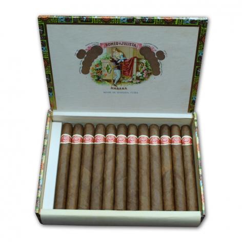 Lot 87 - Romeo y Julieta Altezas Reales