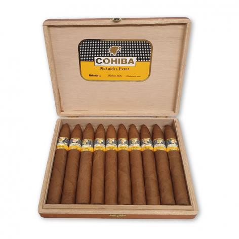 Lot 89 - Cohiba Piramides Extra