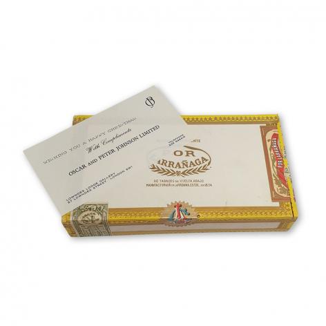 Lot 8 - Por Larranaga Small Coronas