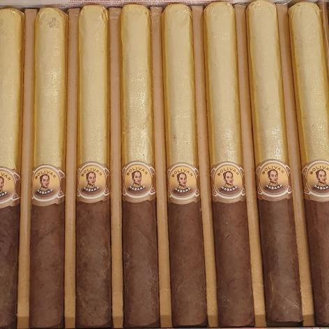 Lot 8 - Bolivar Gold Medal