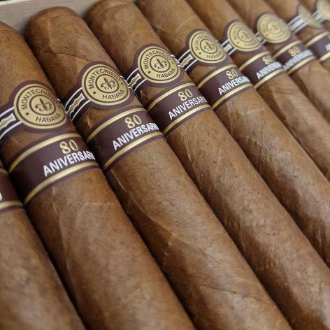 Lot 90 - Montecristo 80 Aniversario