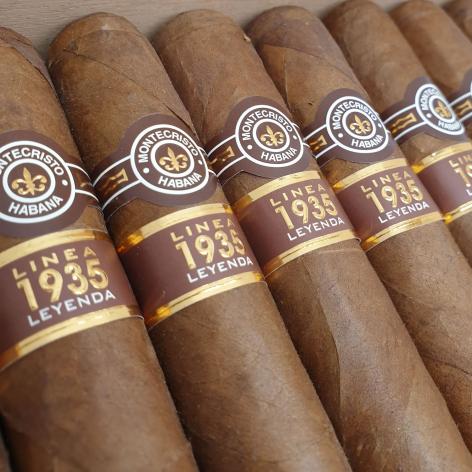 Lot 91 - Montecristo Leyenda