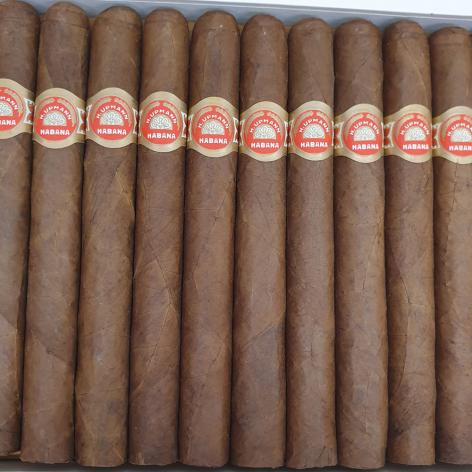 Lot 92 - H. Upmann Majestics 