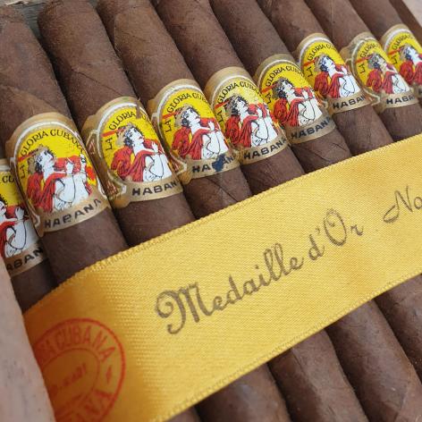 Lot 94 - La Gloria Cubana Medaille d'Or No.4