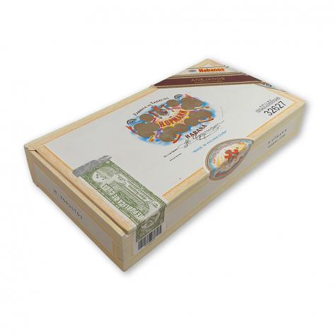 Lot 95 - H. Upmann Robustos Anejados