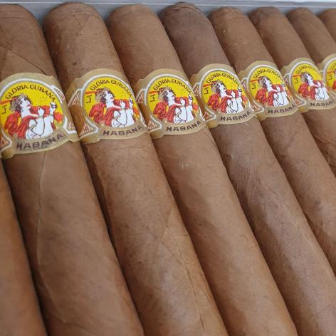 Lot 96 - La Gloria Cubana Tainos