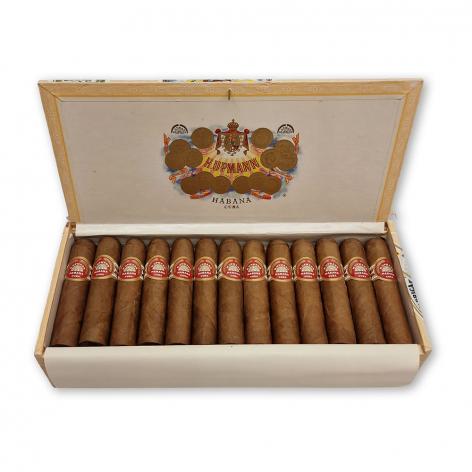 Lot 96 - H. Upmann Half Corona