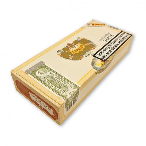 Lot 97 - H. Upmann Half Corona